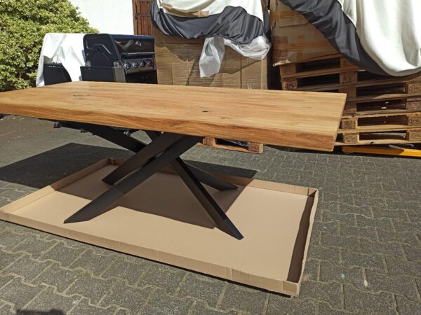 Esszimmer Tisch Wildeiche Massivholz Spiderge