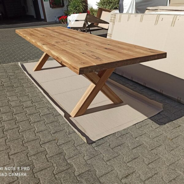 Esszimmer Tisch Wildeiche Massivholz